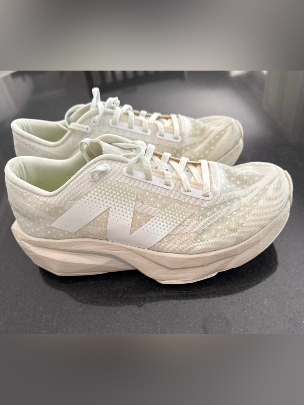 New Balance Women’s FuelCell Rebel V4 Running Shoes, 9 wide.. good condition